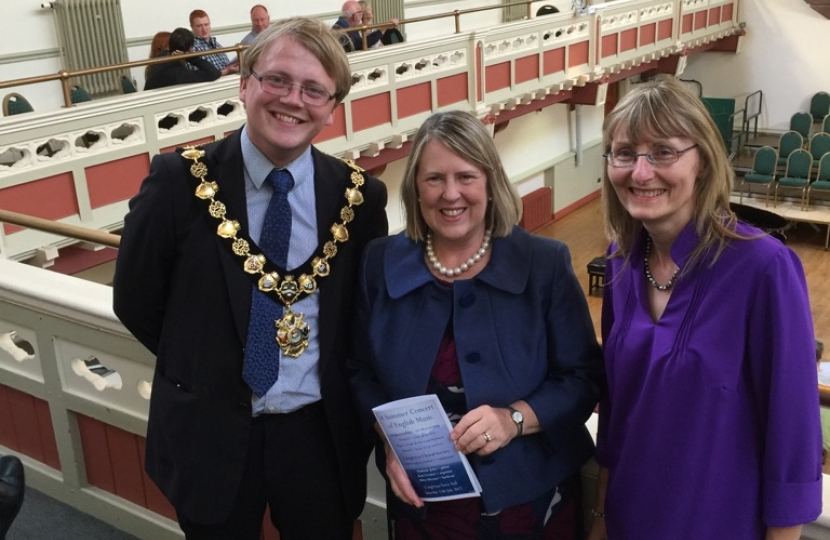 Fiona with Mayor of Congleton and Patti Pinto