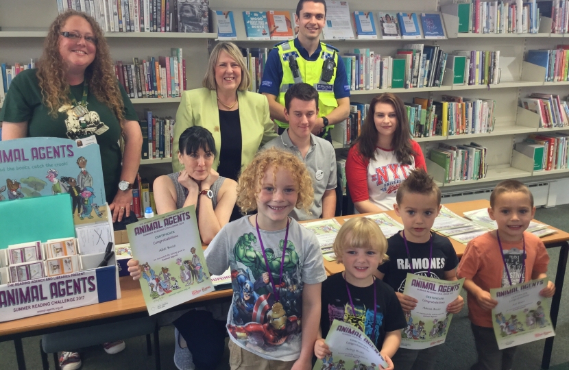 Fiona presents Reading Certificates at Middlewich Library