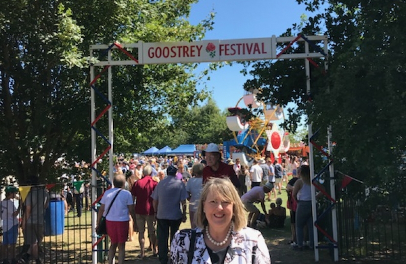Fiona at Goostrey Rose Festival